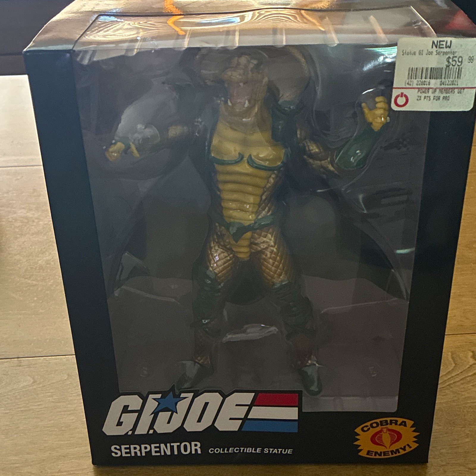 Hasbro G.I. Joe Serpentor Collectible Statue 11in Scale Plastic BRAND NEW in box