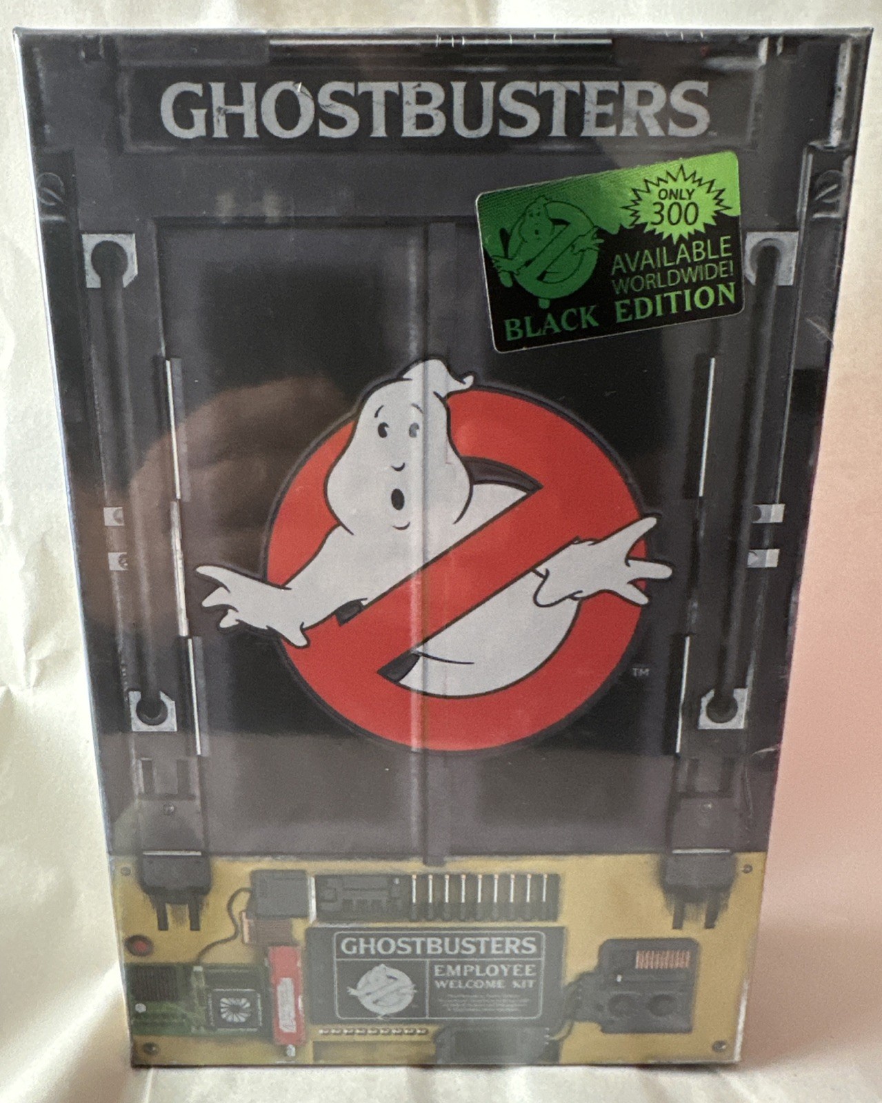 🔥Doctor Collector Ghostbusters Employee Welcome Kit NIB /300 Worldwide RARE🔥