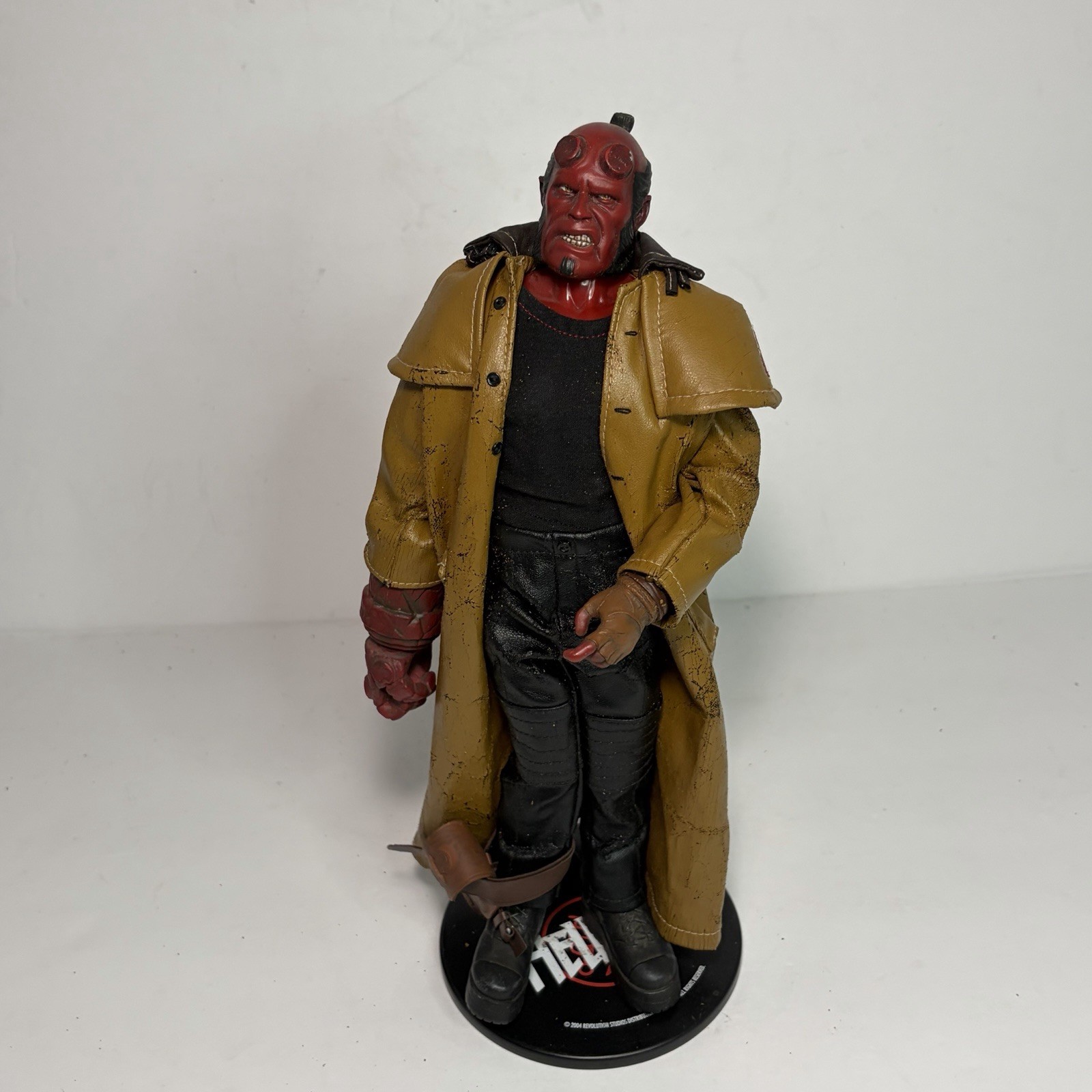  Sideshow Collectibles HellBoy 1/6th Figure - 
