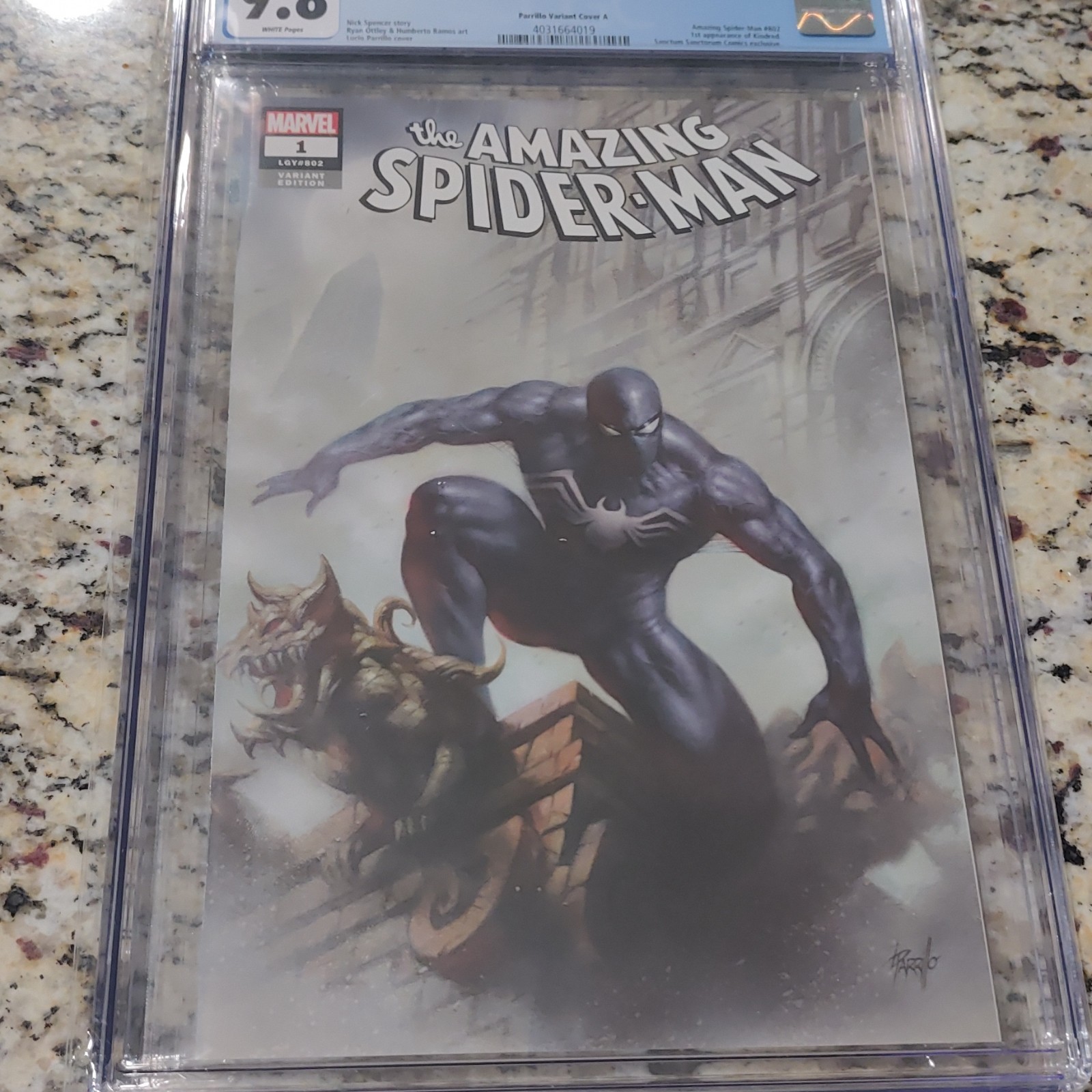 AMAZING SPIDER-MAN #1 (Marvel, 2018) CGC 9.8 Lucio Parrillo Variant CUSTOM LABEL