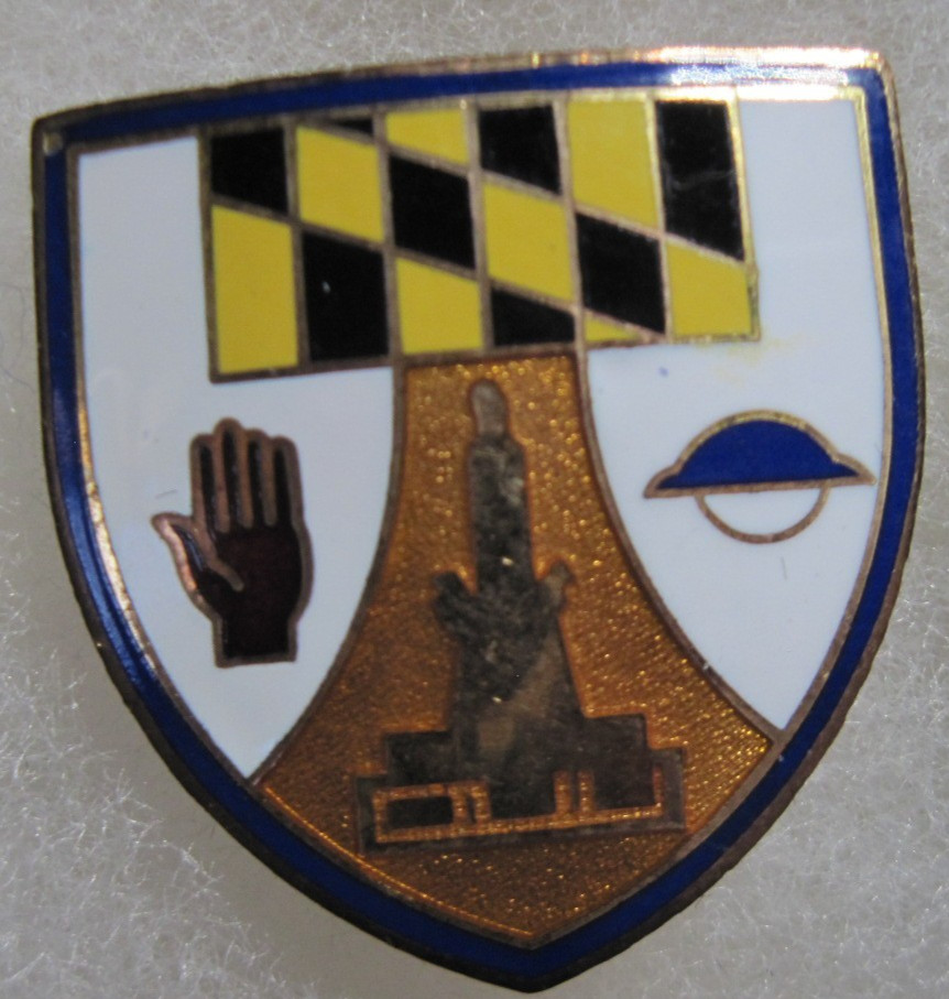 Army DUI DI  CB clutchback 1st SEPARATE INFANTRY COMPANY  S24