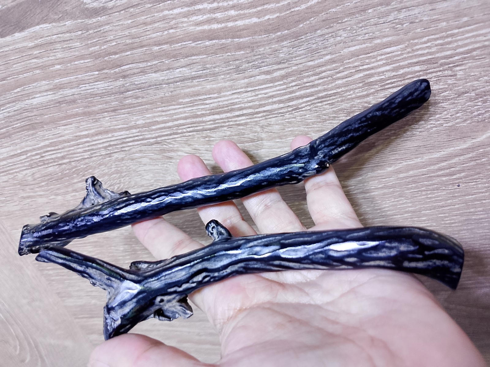 Genuine Black Coral Branch With its natural contours 110g  2 pcs 24*17cm