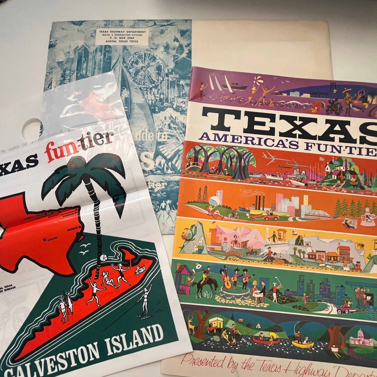 1967 Texas America\'s Fun-Tier Tourist Info Guide Packet V43-1