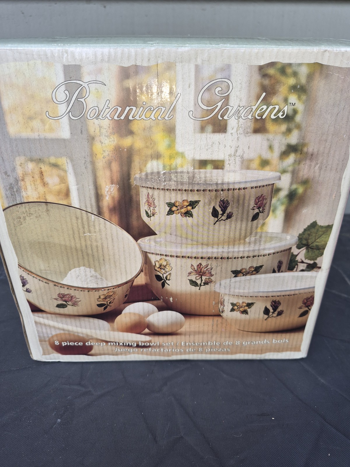 Vintage NIB Botanical Gardens 8 Pc Porcelain Enamel Nesting Mixing Bowl Set VTG