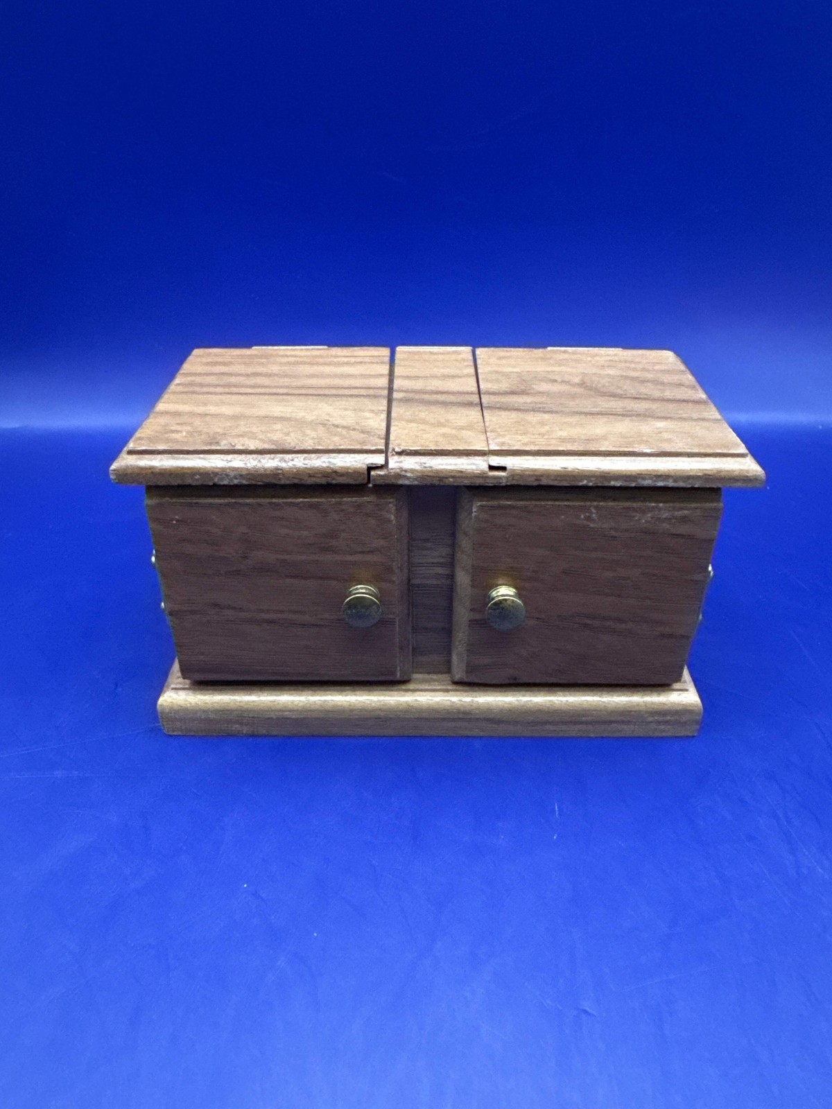 Mini Folding Die Box by Tony Karpinski