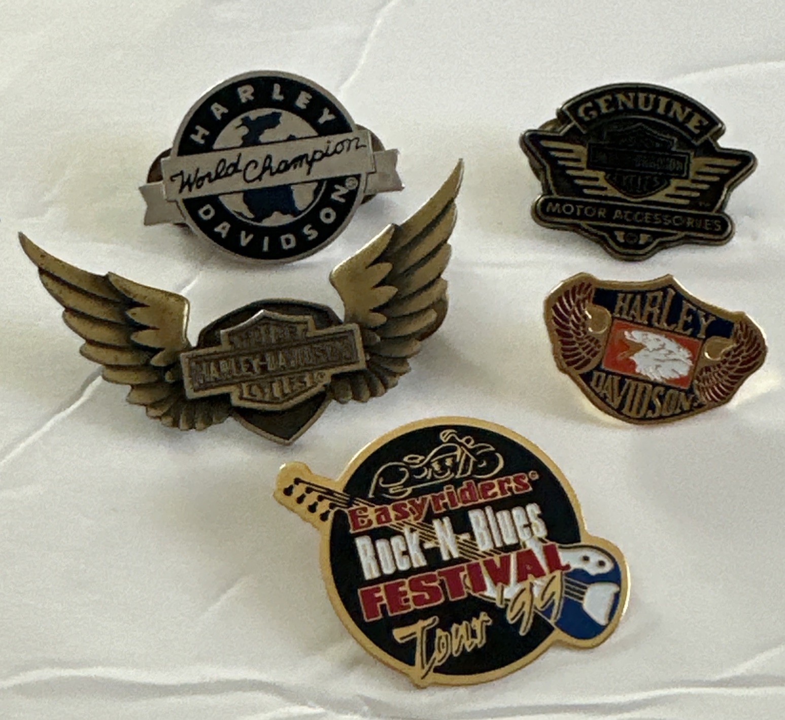 Vintage  Lot Of 5 Harley Davidson Motorcycle  Hat  Lapel  Vest  Pins Collectible
