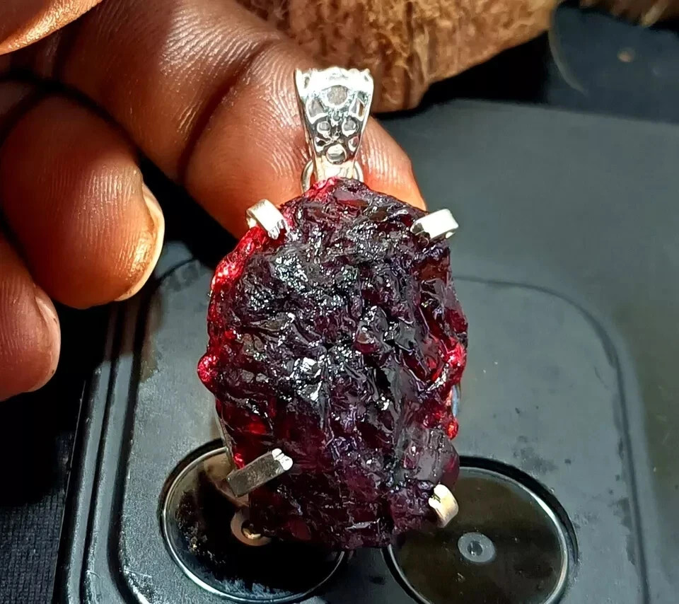 102 Ct+ Certified Natural Painite 925 Solid Silver Rough Pendant RJ Gemstone