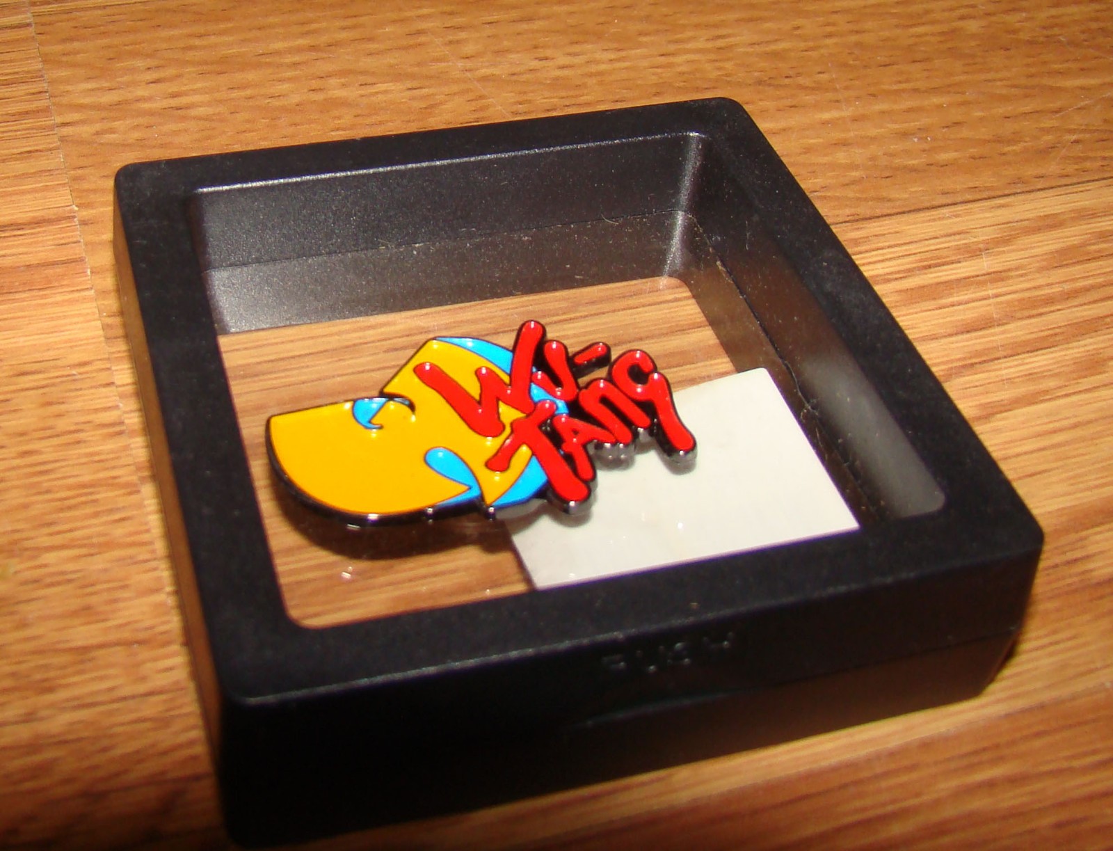Headgear Hat Pins, WU-TANG Pin (ACC01-PIN-208-NS) Display Box