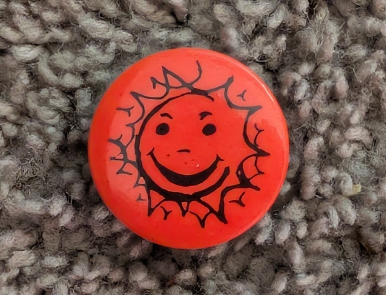 Vintage 1967 A Big-Little Store Smiley Face Sun 1-1/4