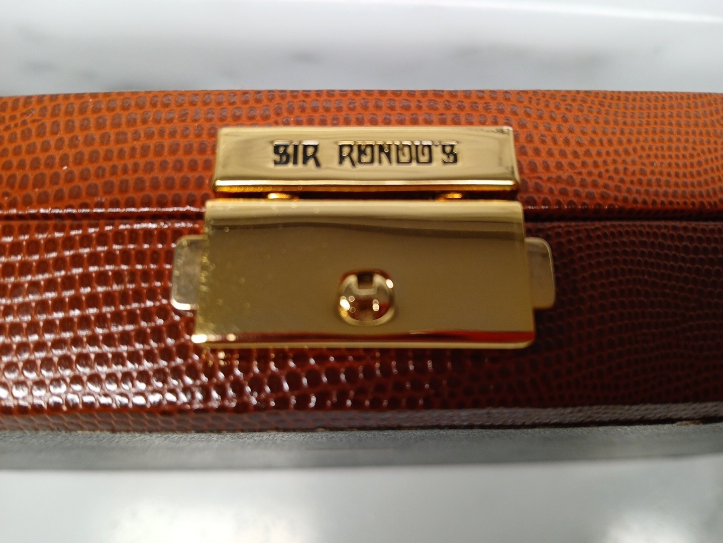 SIR RONDO\'S ITALIAN LEATHER CASE for Vintage Ink Pens / Jewelry Display/ Storage