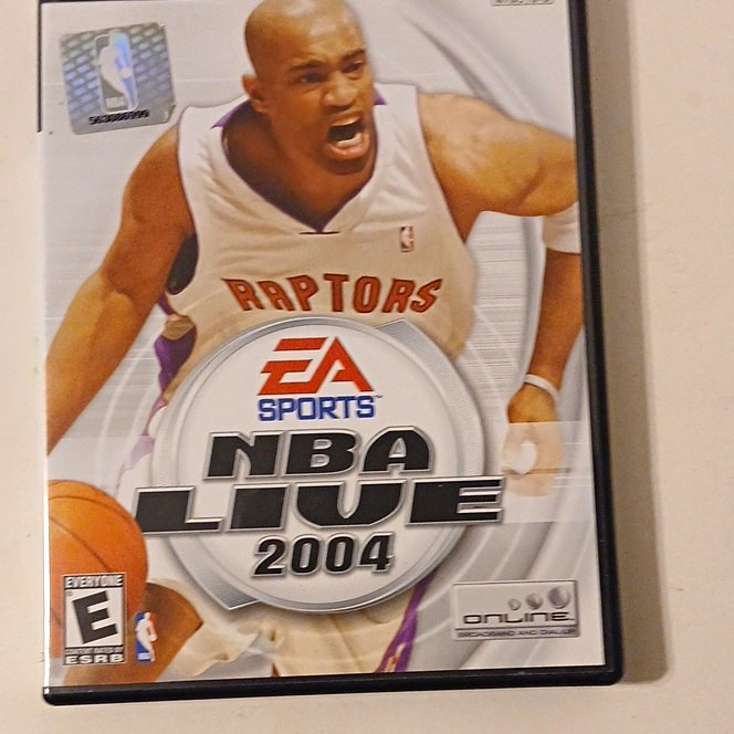 EA Sports NBA Live 2004 (PlayStation 2) E NTSC-U/C Basketball 2003