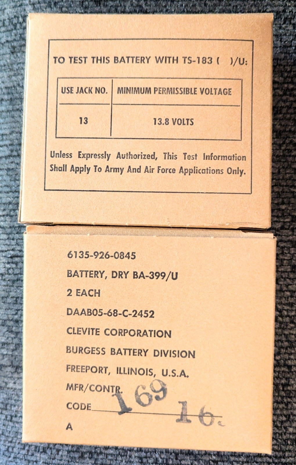 8 Vintage Burgess Dry Cell Battery BA-399/U Military Transmitter Vietnam NOS