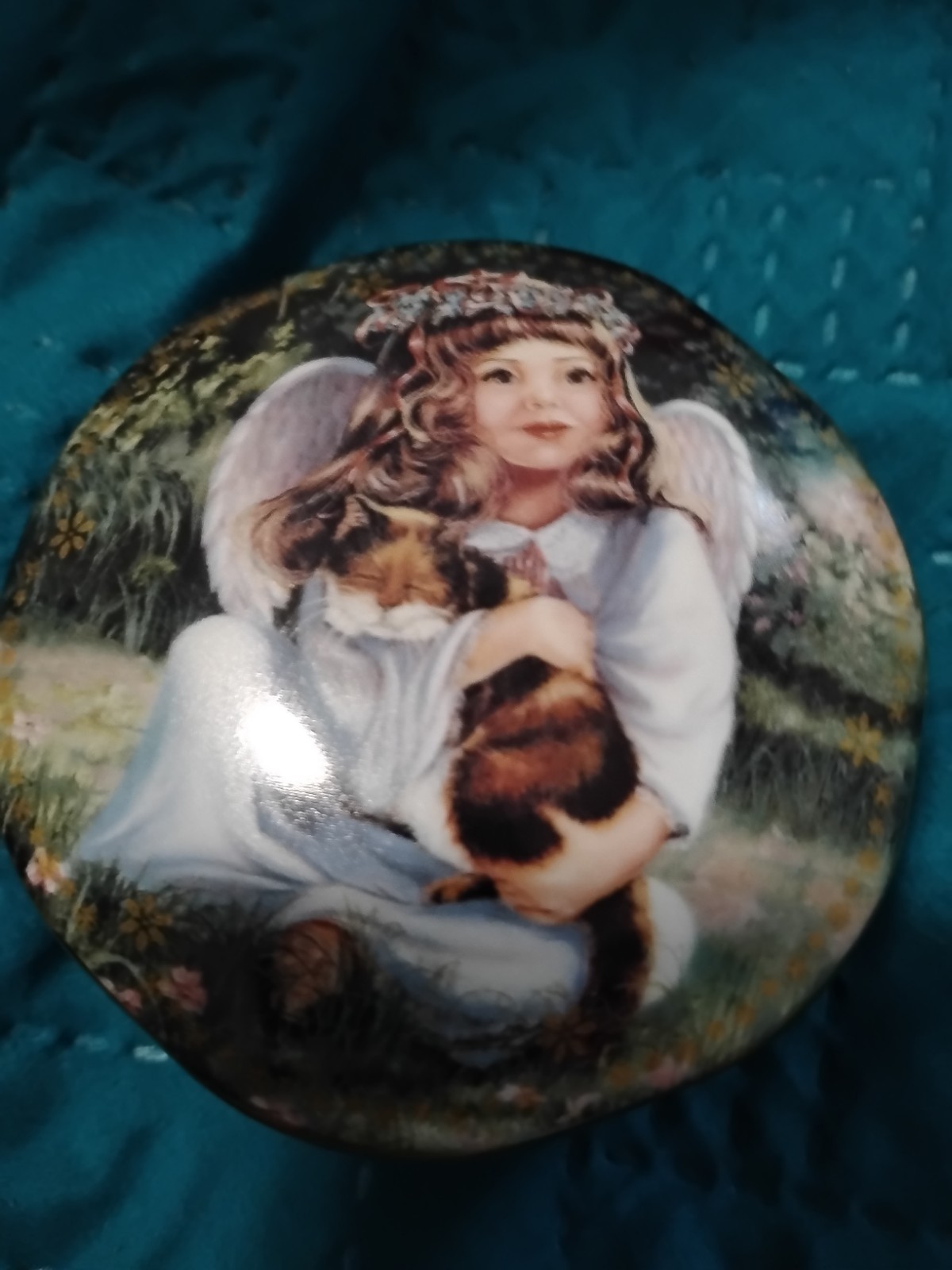 1997 An Angels Happiness Box 1897A Music Box