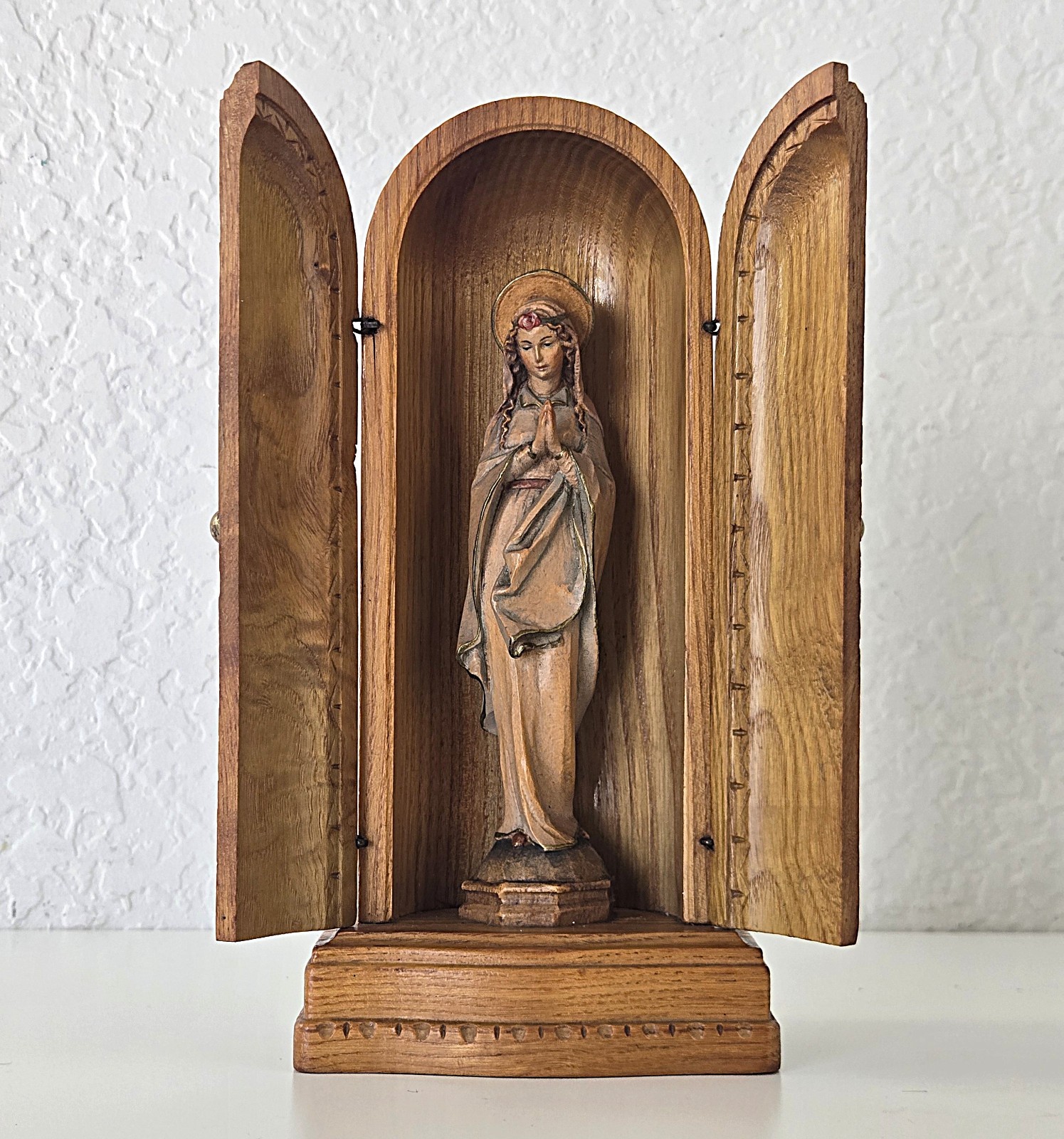 Vintage ANRI Virgin Mary Madonna Hand Carved Wood Shrine Italy Religious Art