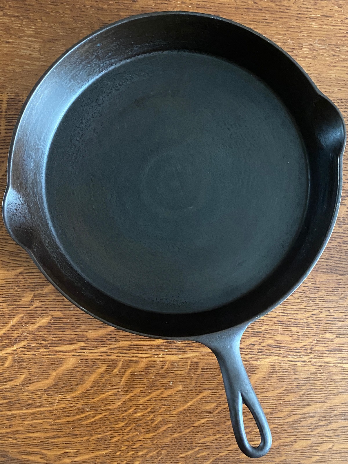 Wagner Cast Iron Skillet Arc Logo #12 Cast Iron Heat Ring Early Logo c.1900