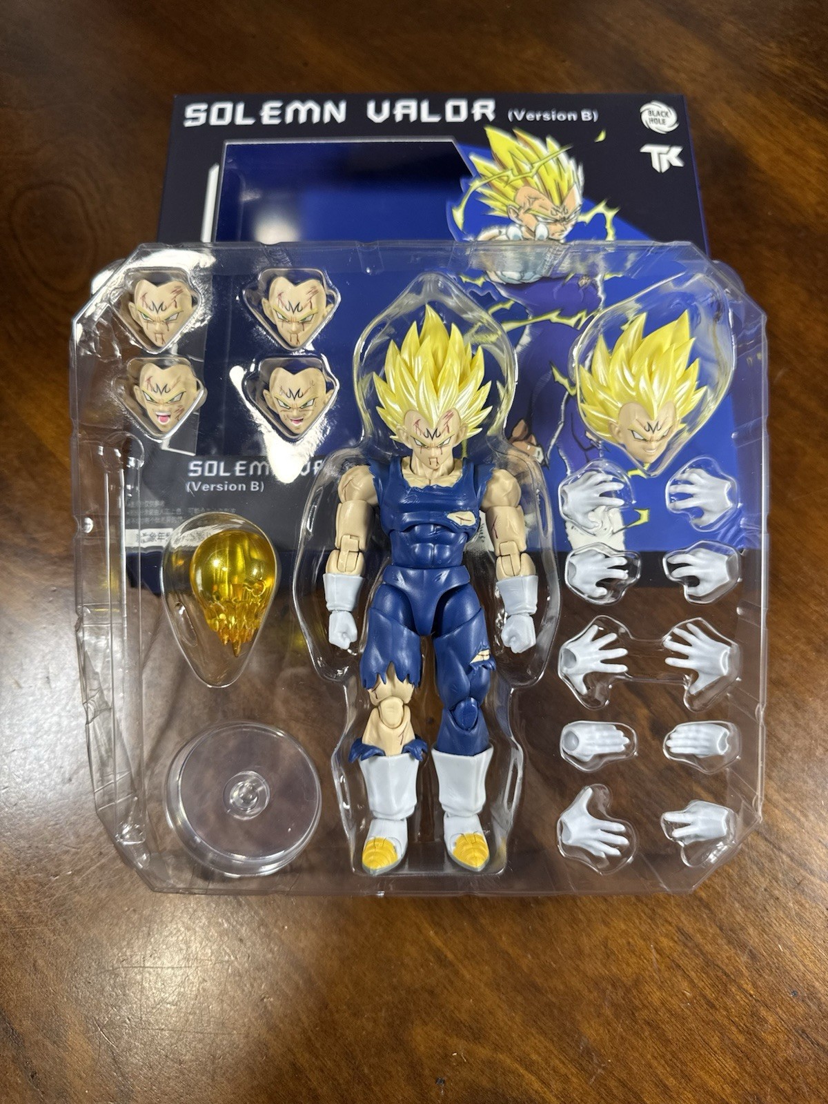 SH Figuarts Dragon Ball Z Black Hole / TKDiy Majin Vegeta 3.0 Damaged Gi *NEW*