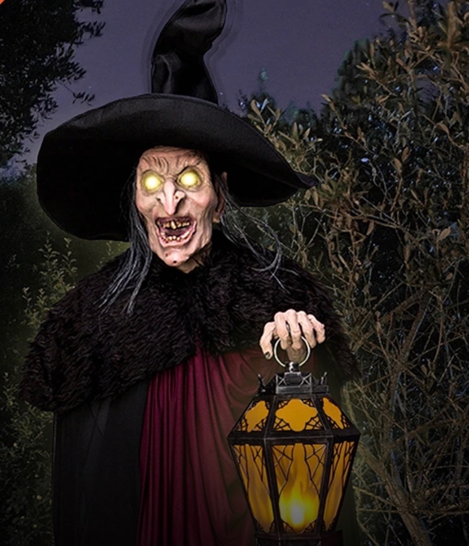 Vintage Spirit Halloween Witch of Stolen Souls Halloween Animatronic 5 ft. -RARE
