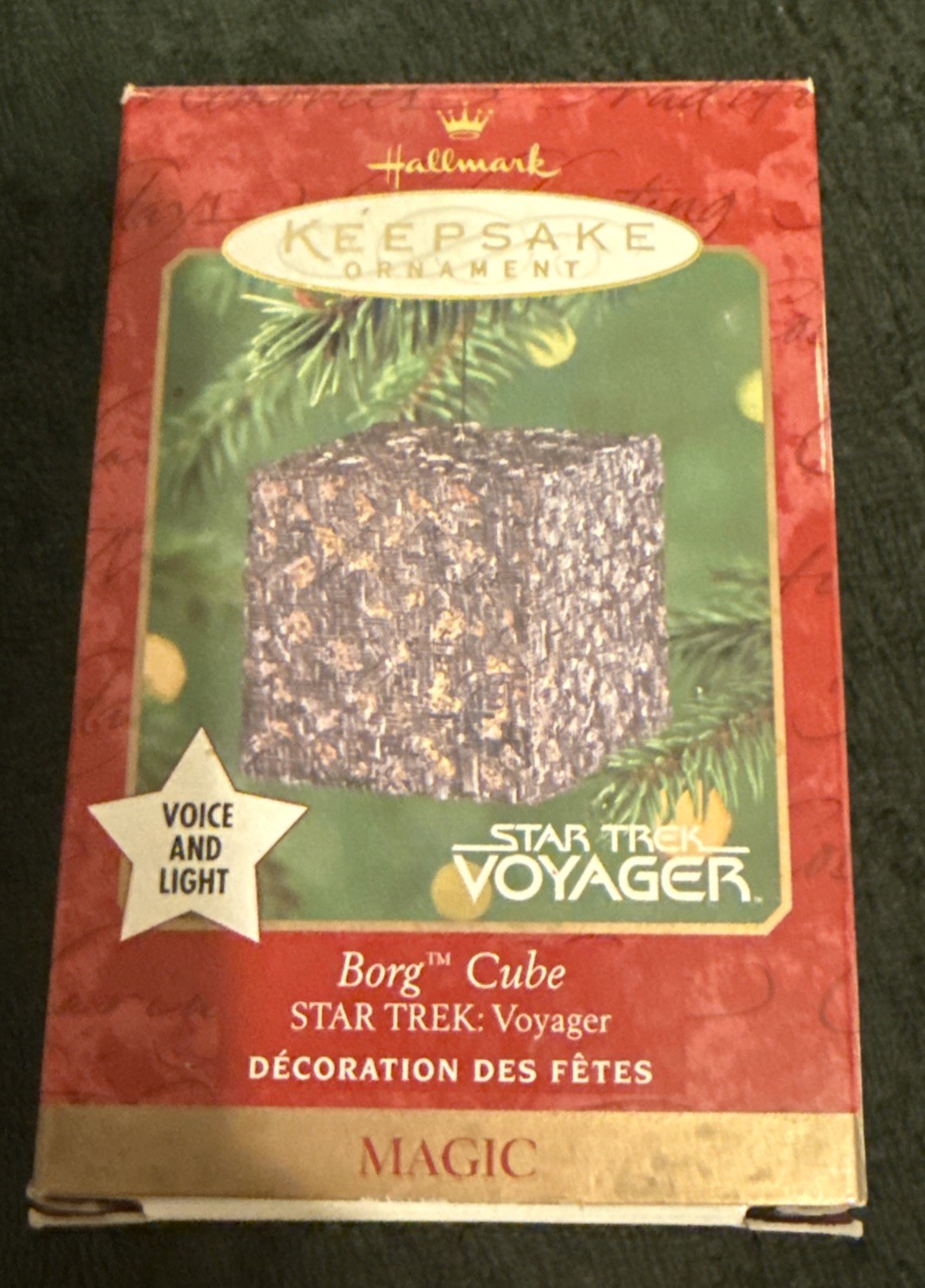 Hallmark QLX7354 2000 Star Trek Borg Ornament Cube-522-14