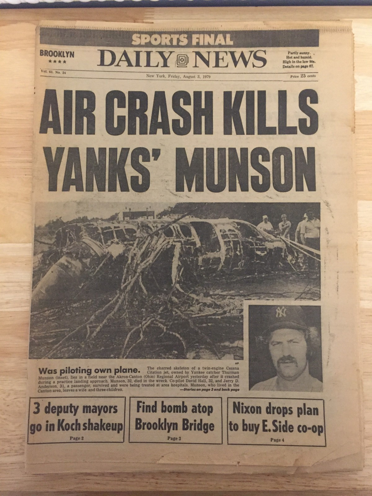 NY Daily News 8/3/79 Air Crash Kills Yanks Thurman Munson Yankees Full Newspaper