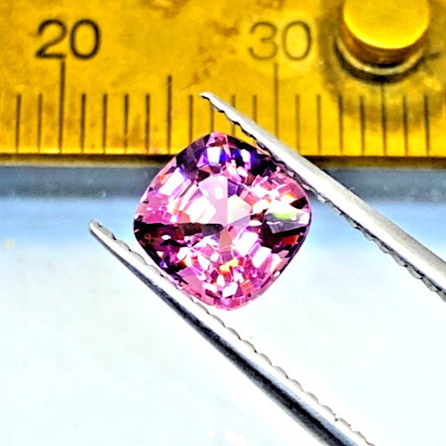 0.94 ct Natural Spinel Faceted Untreated Mogok Burma P265