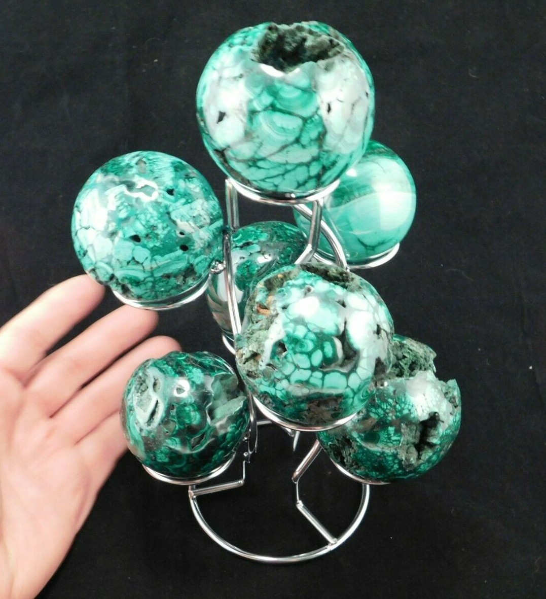 SEVEN Sphere Display Stand Metal Medium Size Chrome Color