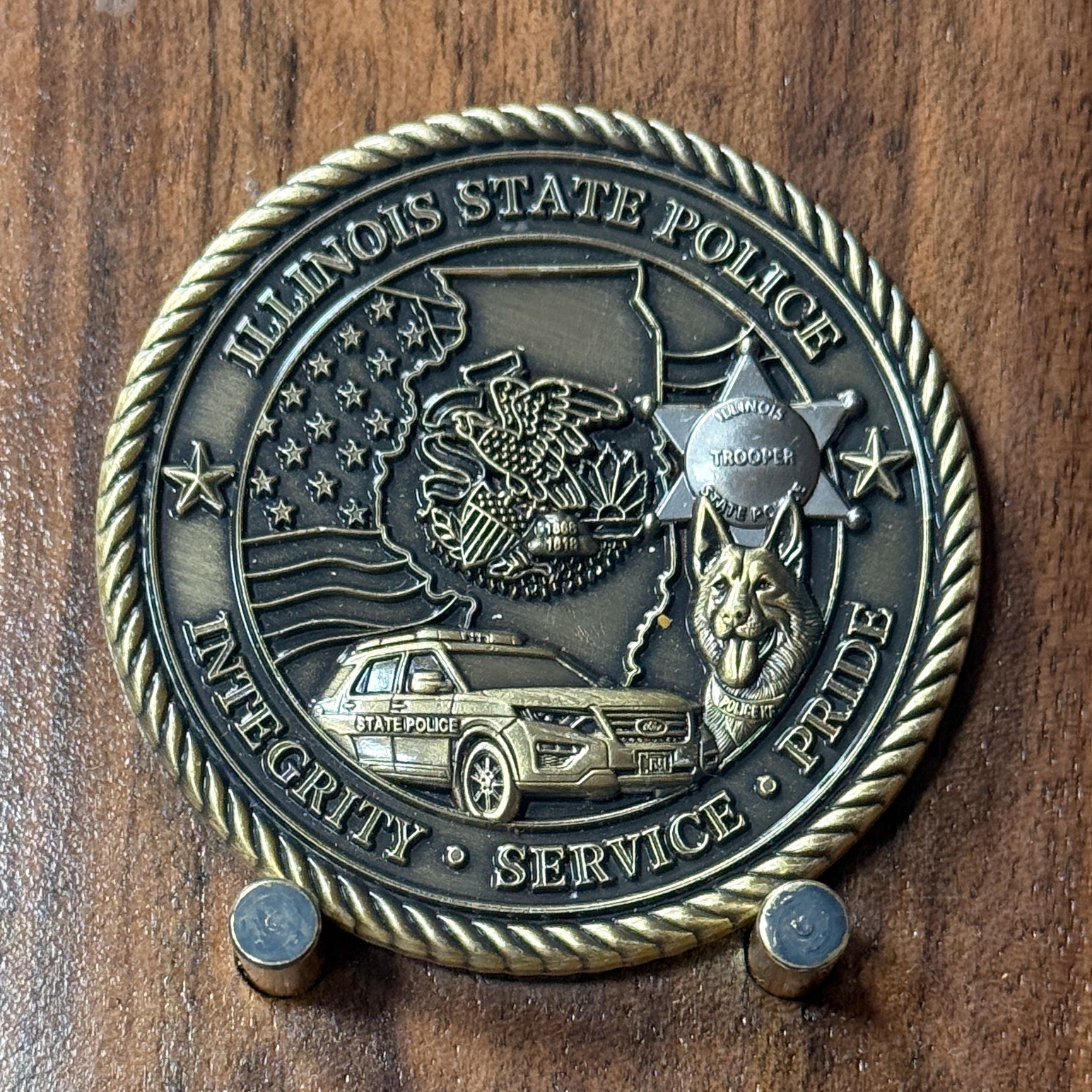 Illinois State Police Troop 9 Cross Roads Of America Challenge Coin  M#23