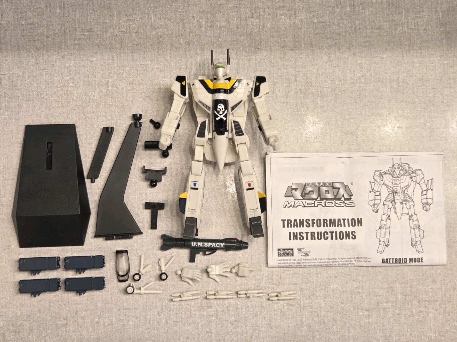 Macross Robotech VF-1S Roy Fokker Valkyrie 1/100 scale Toynami 2006 COMPLETE