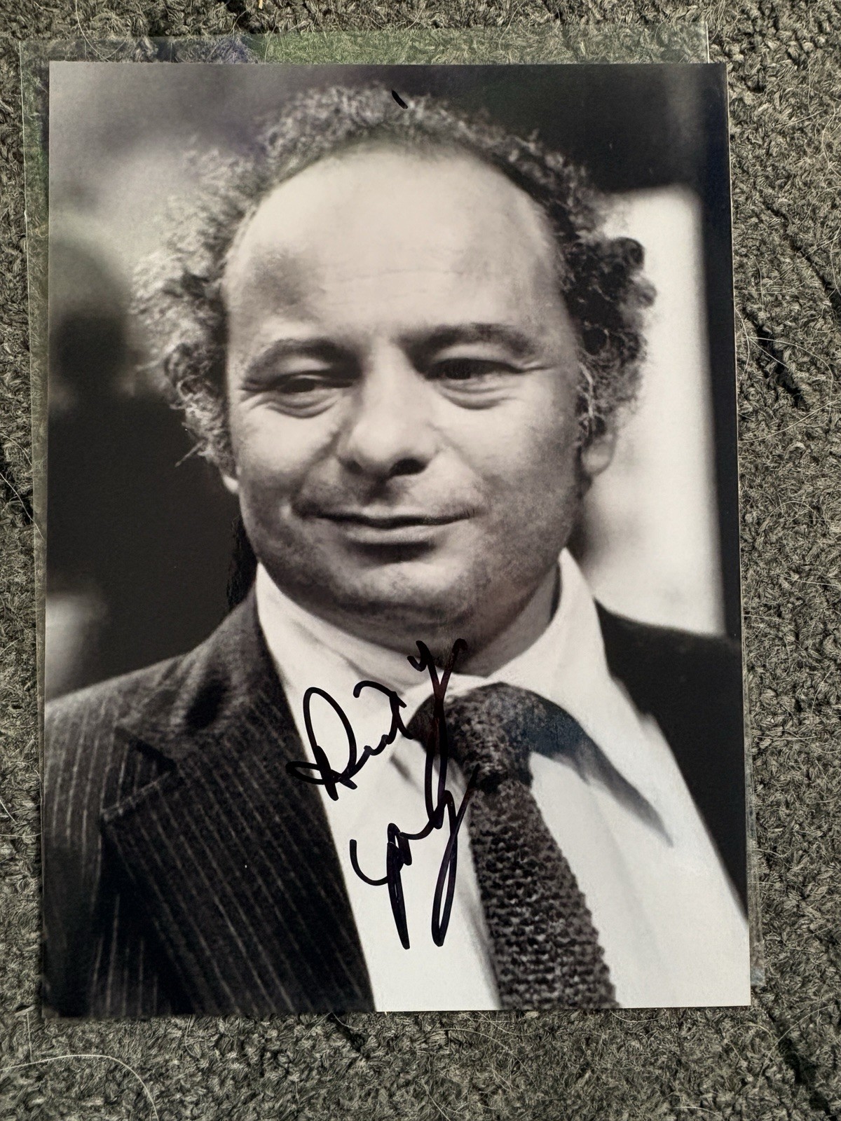 BURT YOUNG Hand Signed 7x5 Photo Autograph Oscar Nominated Hollywood Movie