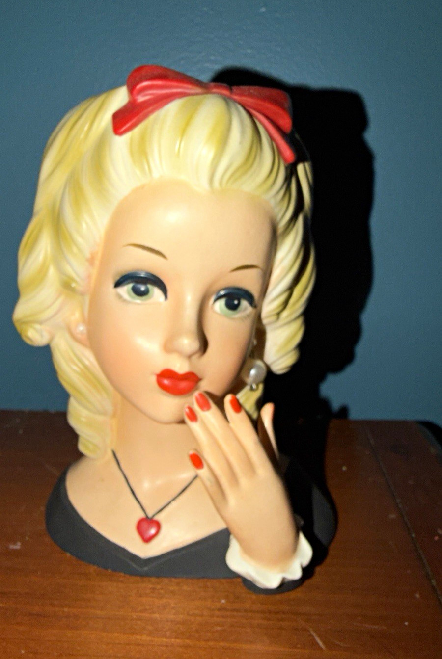 INARCO E5626 Ceramic Blonde Girl Head Vase Red Bow 1950s MCM Glossy 3D