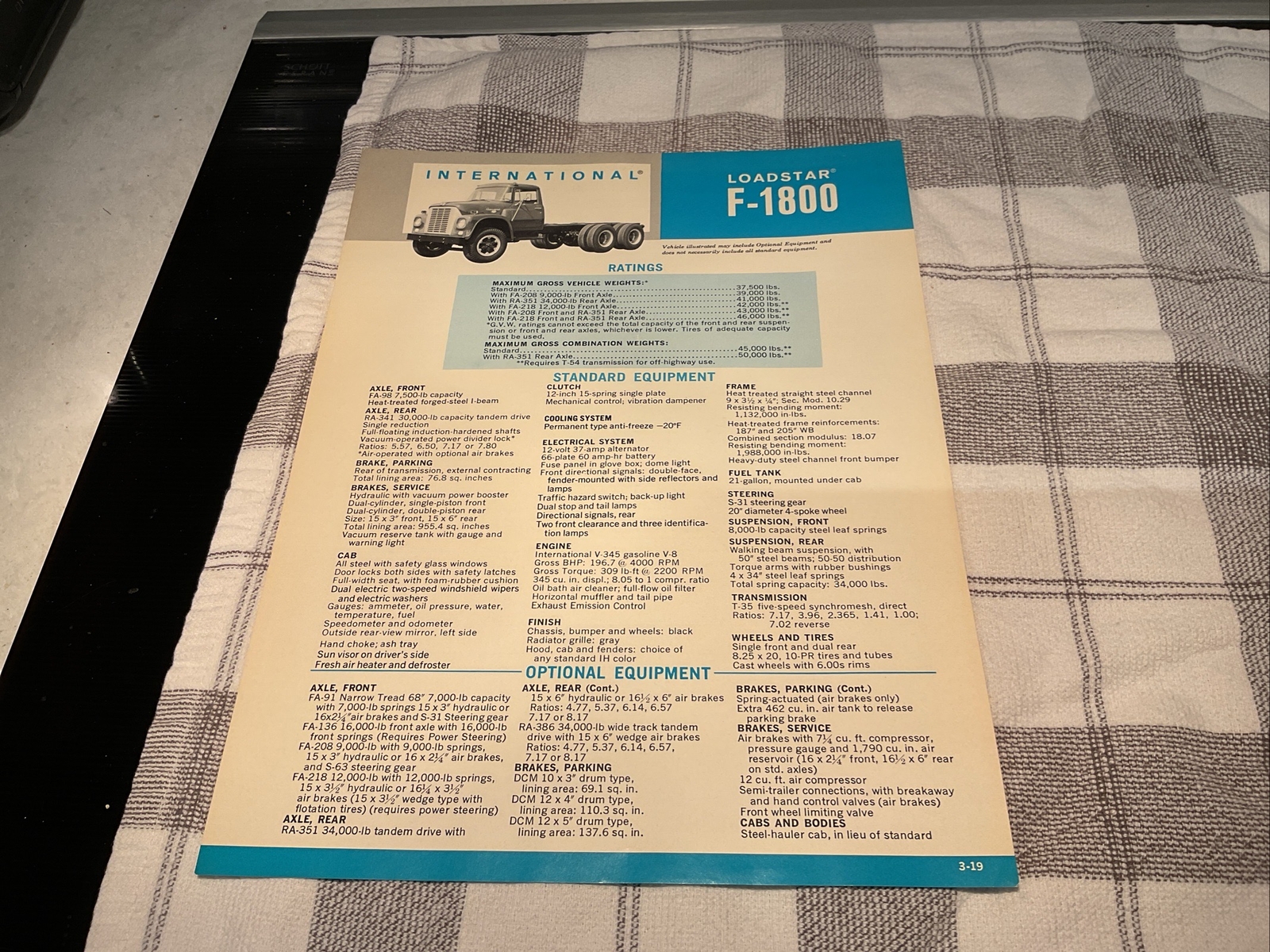 INTERNATIONAL HARVESTER LOADSTAR Model F-1800 Truck Specifications Brochure