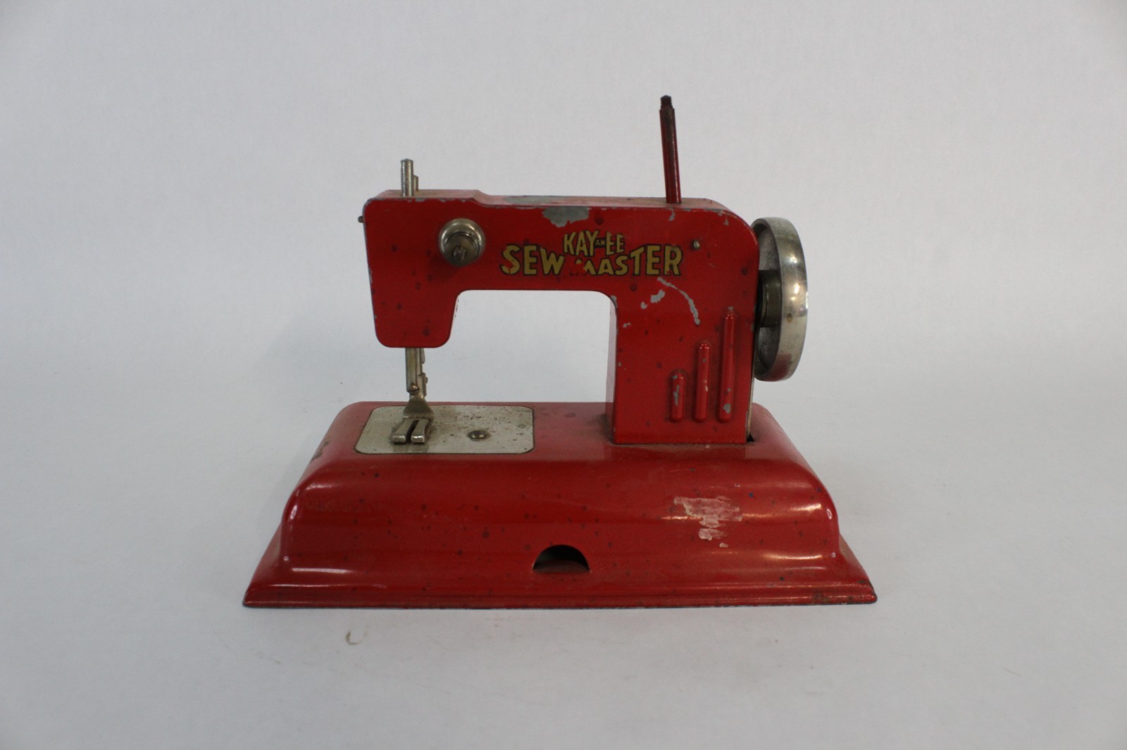 Vintage KAYanEE Sew Master Toy Sewing Machine Red Metal Germany US Zone 1940s