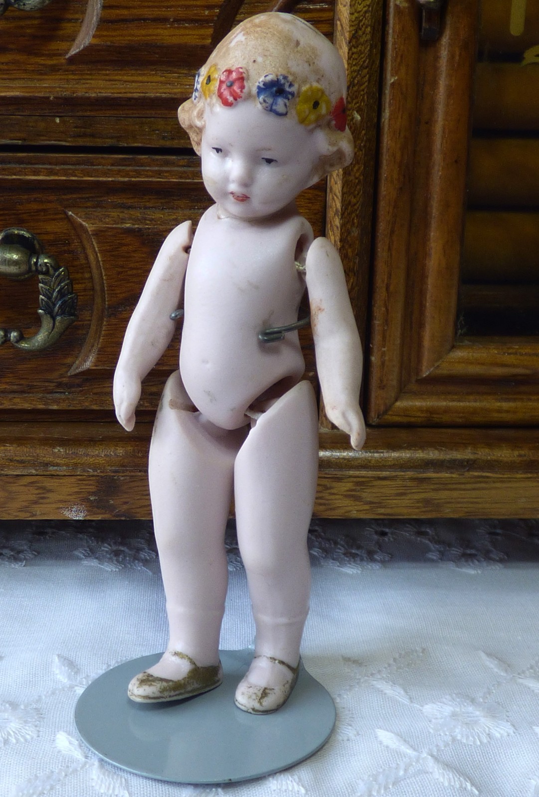 Vintage Antique Bisque Ceramic 4.5
