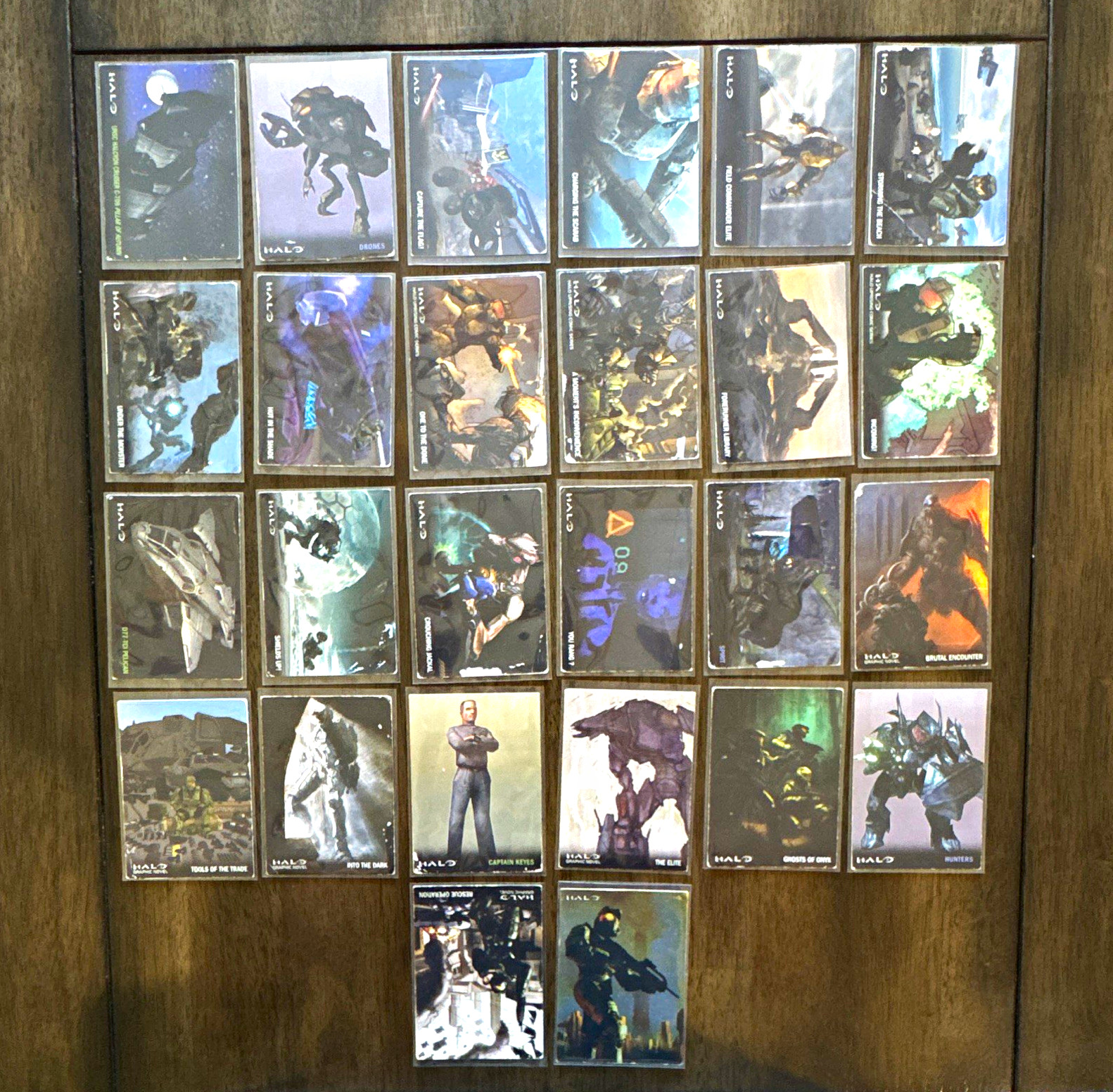 Topps 2007 Halo Trading Card Lot 26 Cards Foil Promo Card #7 of 10 Master Chief