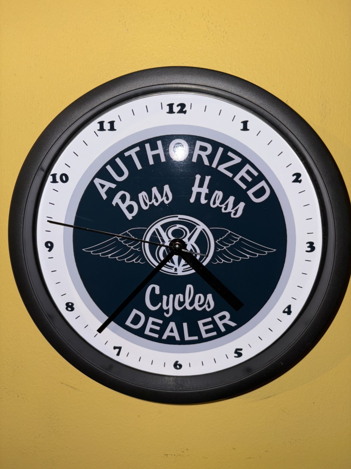 Boss Hoss Cycles Motorcycle dealer  collectible vintage like working wall clock