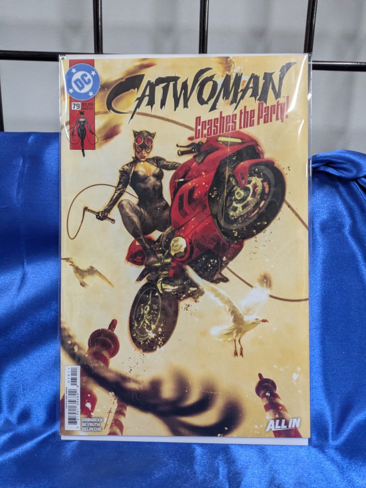 Catwoman #79 CVR A Sebastian Fiumara 