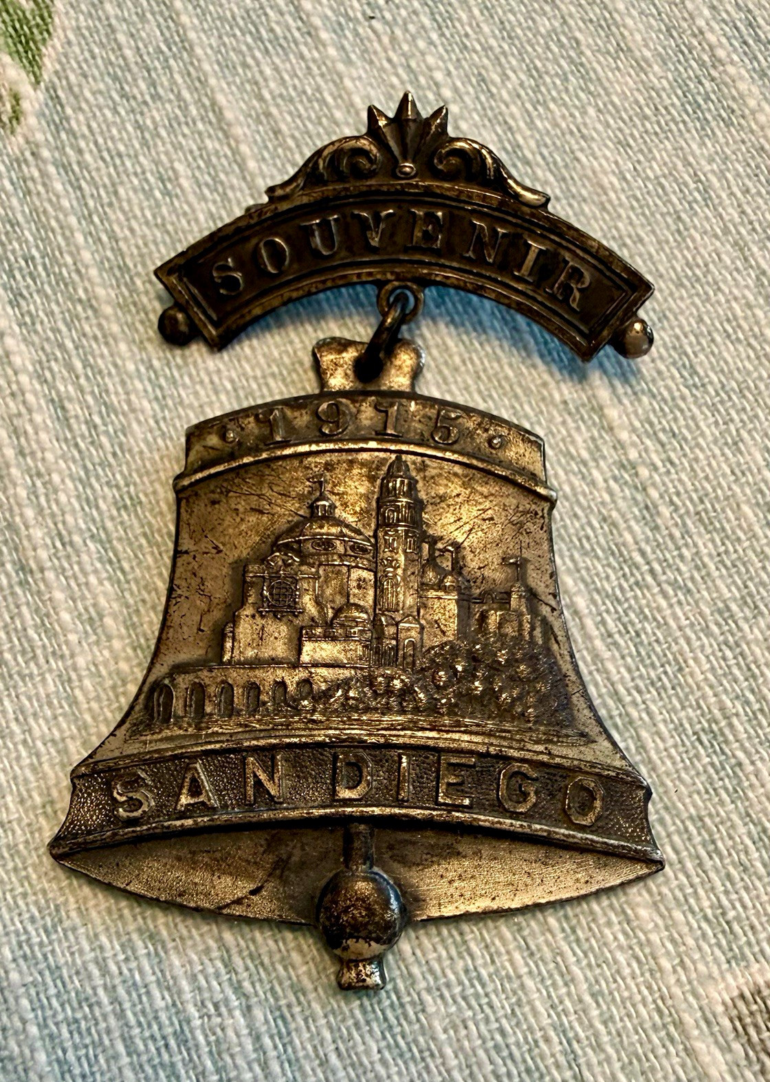 Vintage 1915 San Diego Mission Bell Souvenir Pin Badge - Schwaab Milwaukie