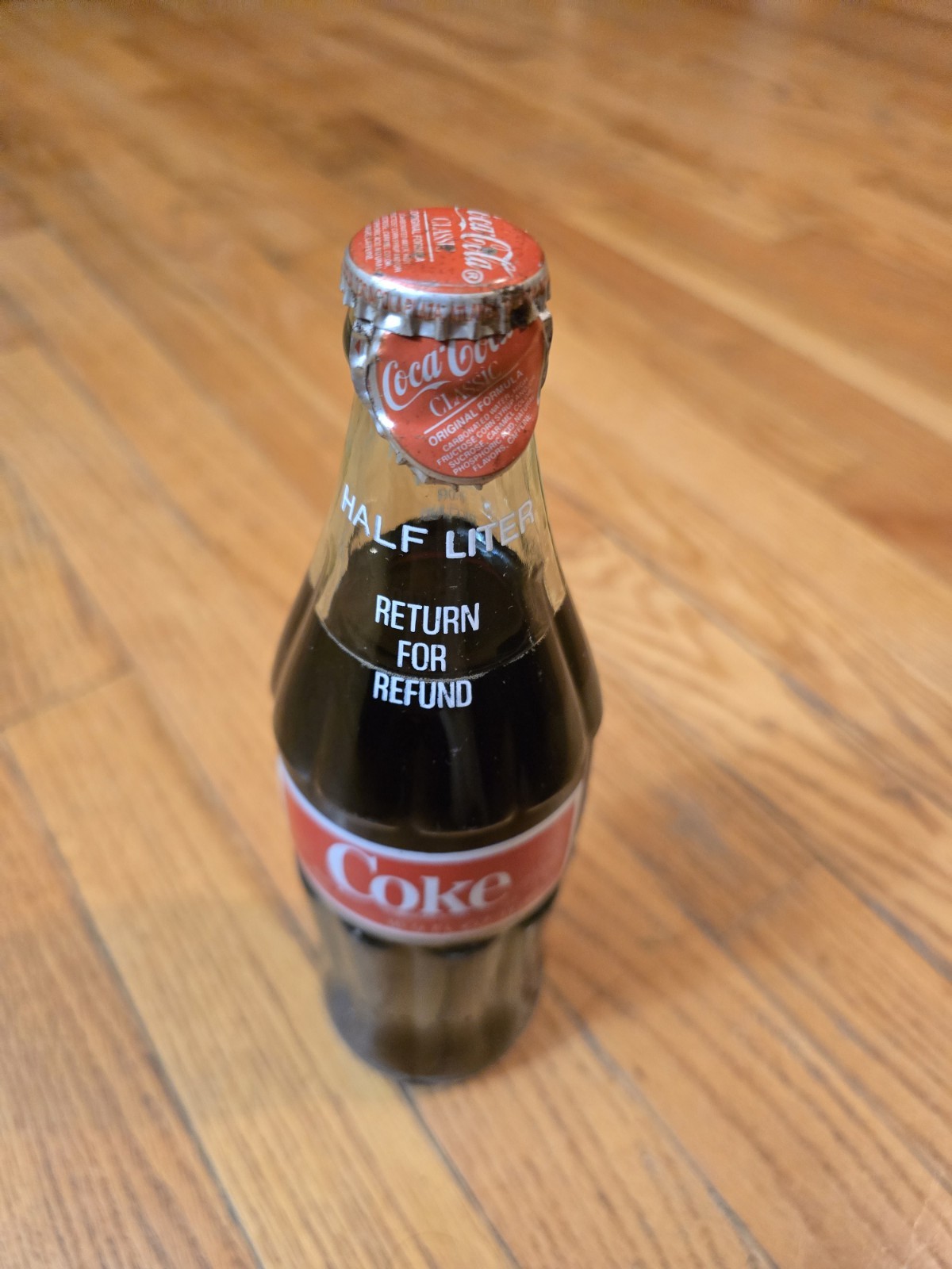 VINTAGE RARE COCA COLA BOTTLE Double bottle cap c1984 16.9 OZ USA BOTTLING ERROR