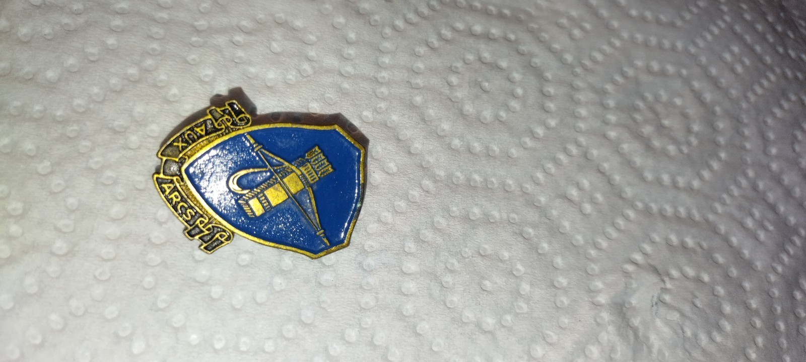 Vintage French  Aux Arcs Fraternal Badge L. Chr. Lauer Nürnberg  Blue Enamel Pin