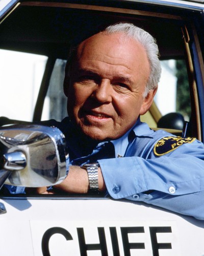 CARROLL O\'CONNOR IN THE HEAT OF THE NIGHT POLICE CAR PRINTS AND POSTERS 287439