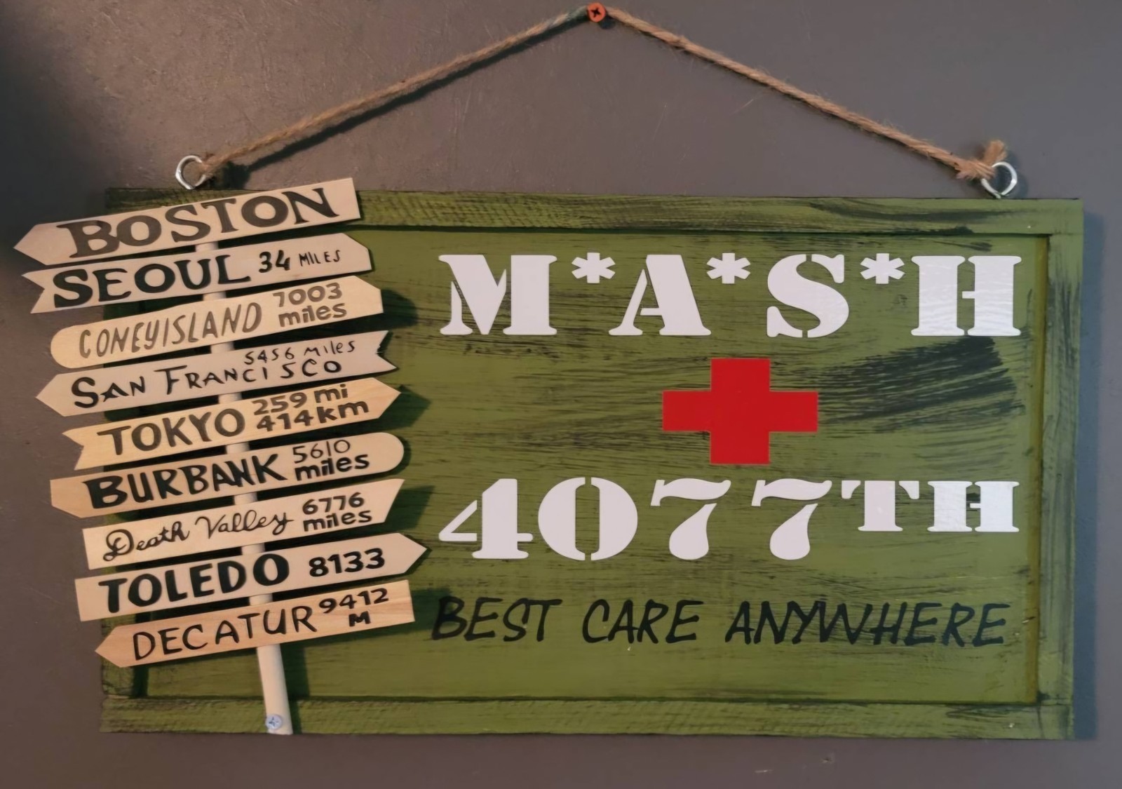 mash 4077 sign post decorative sign 3d mash 4077th  sign