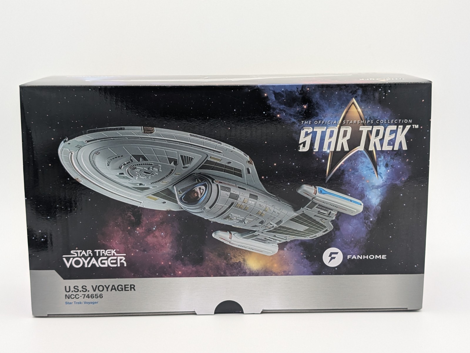 Fanhome U.S.S. Voyager NCC-74656 XL Eaglemoss Star Trek Starships + Mag