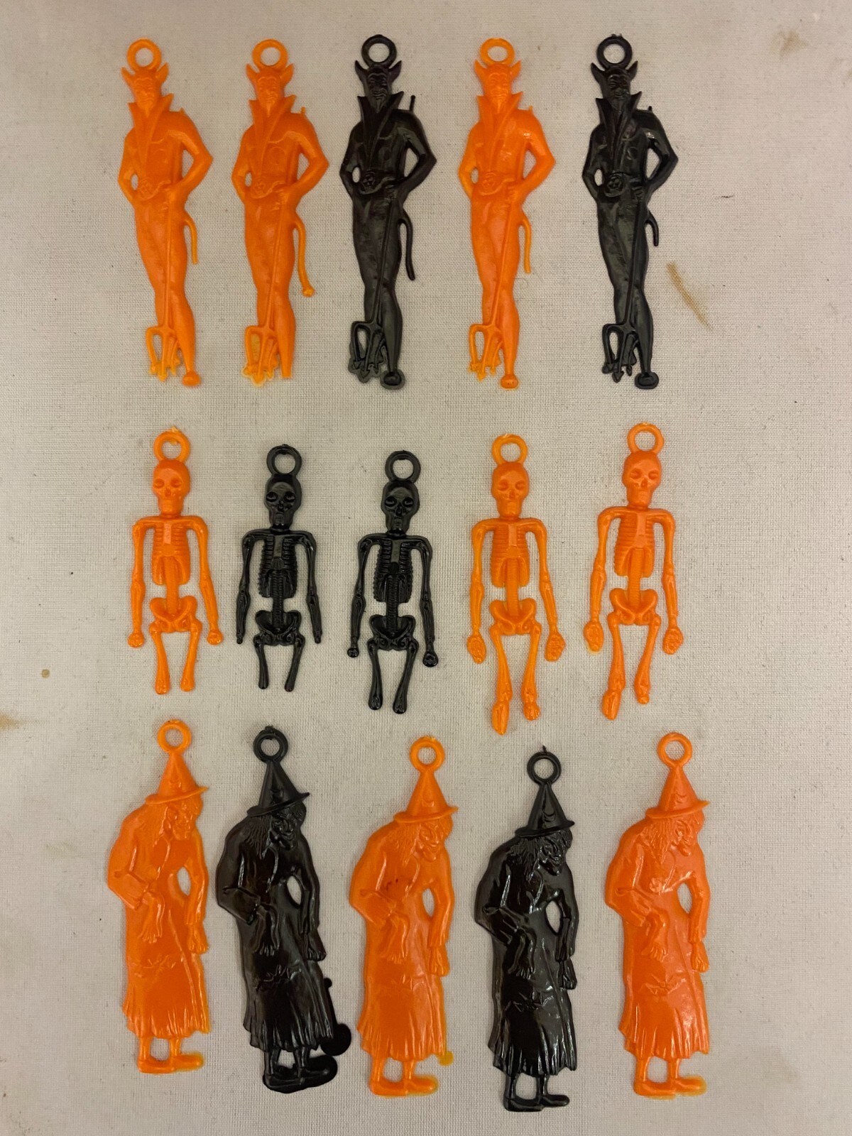 15 X Vintage Cracker Jack Gumball  Prize Charm Toy WITCH  DEVIL SKELETON Premium