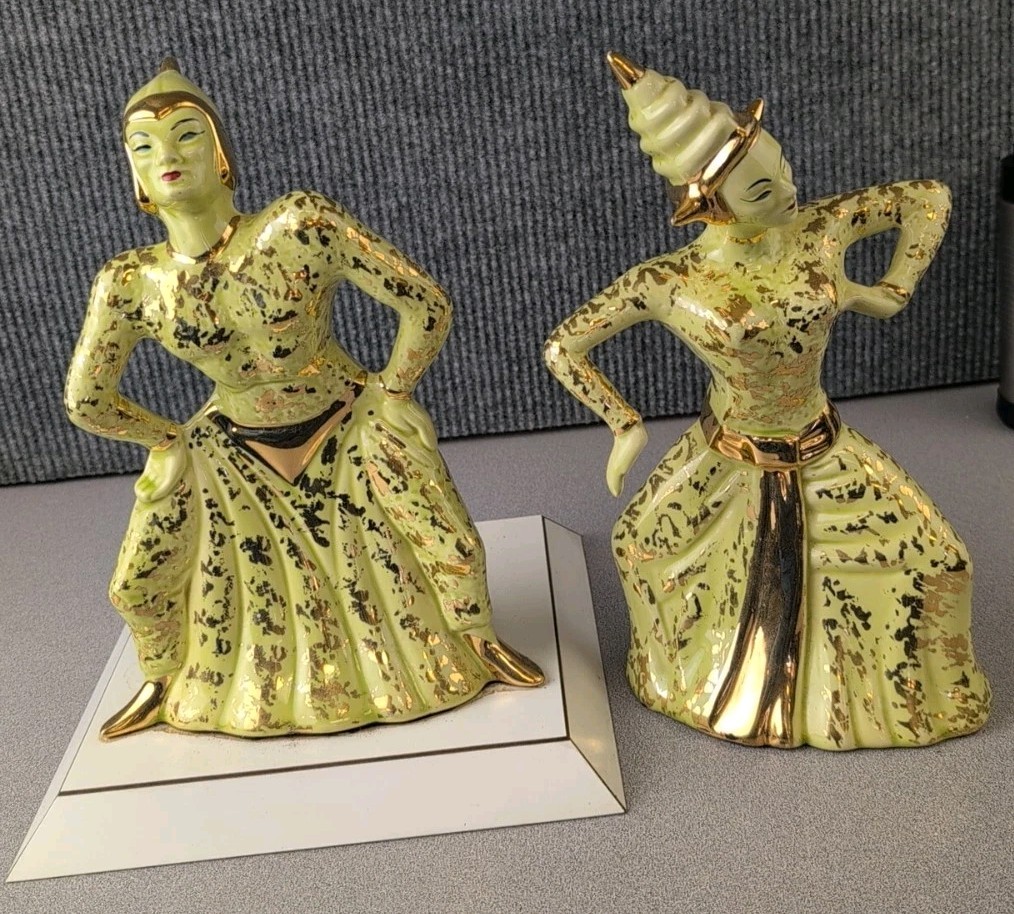 Vtg Mid Century Siamese Thai Dancers Ceramic Figurines - Chartreuse & Gold