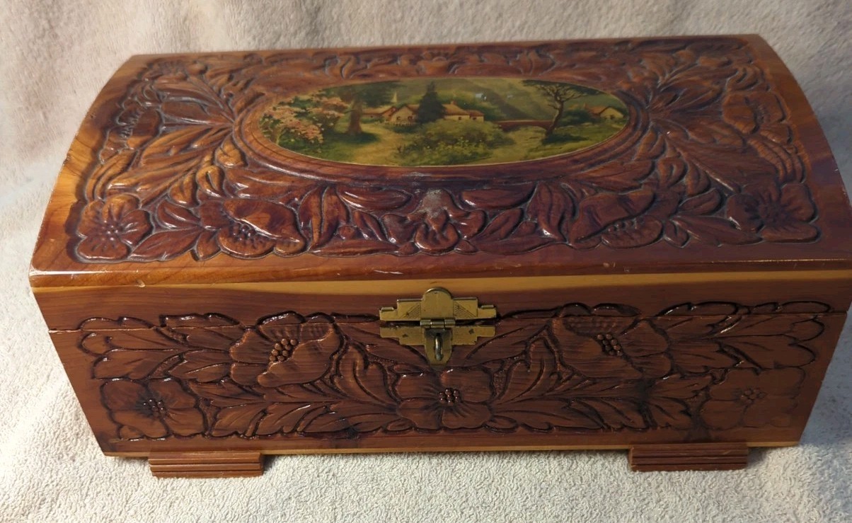 Vintage Cedar Wood Jewelry Box w/ Hand-Carved Floral Design Mirror Mid Century 
