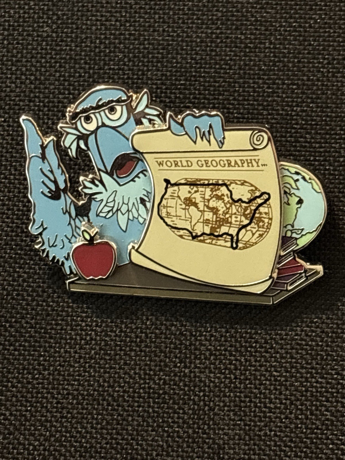 DISNEY WDW PIN TRADING UNIVERSITY WORLD GEOGRAPHY SAM EAGLE PIN PRE PRODUCTION