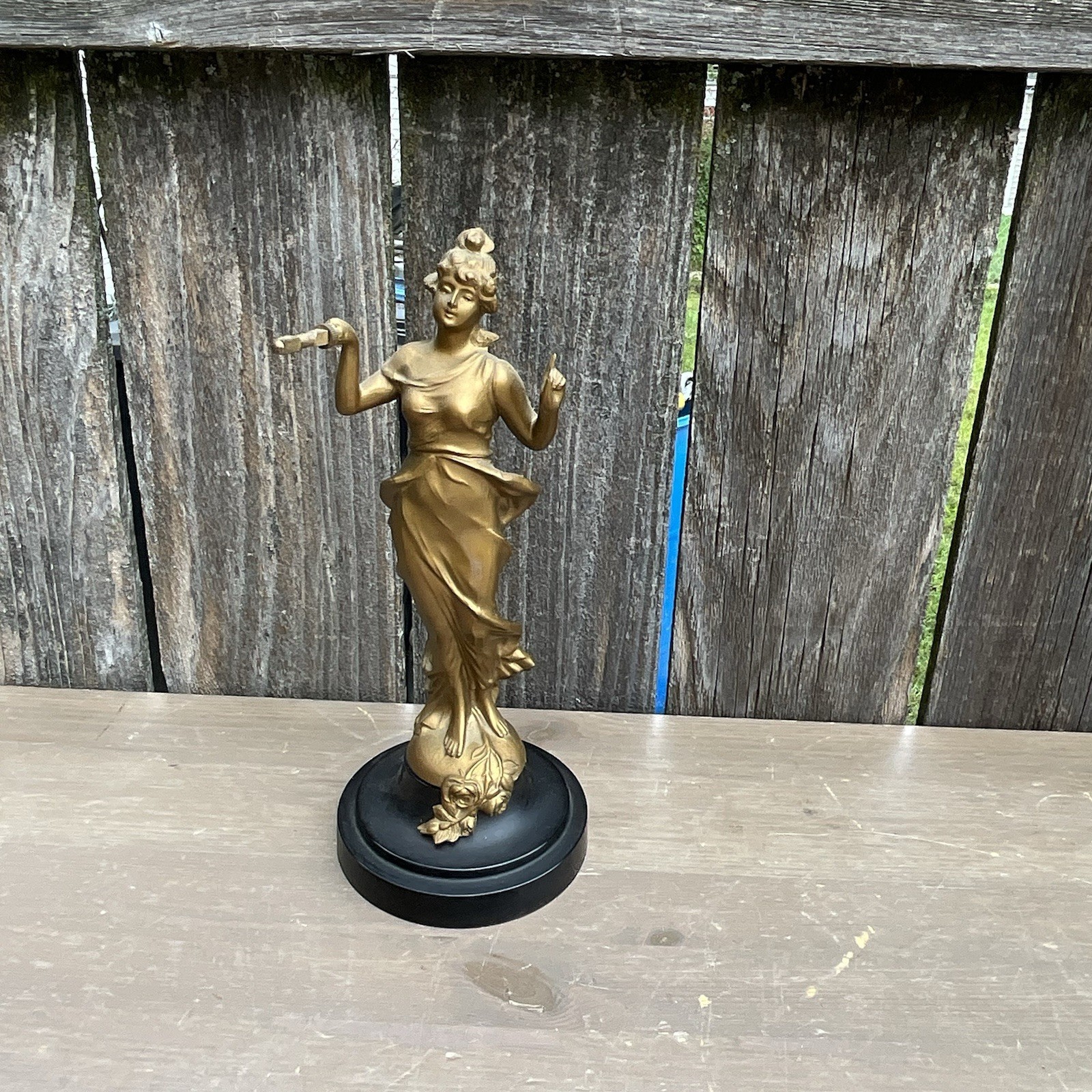 VINTAGE LINDEN 8 DAY MYSTERY SWINGING STATUE CLOCK  statue  , project
