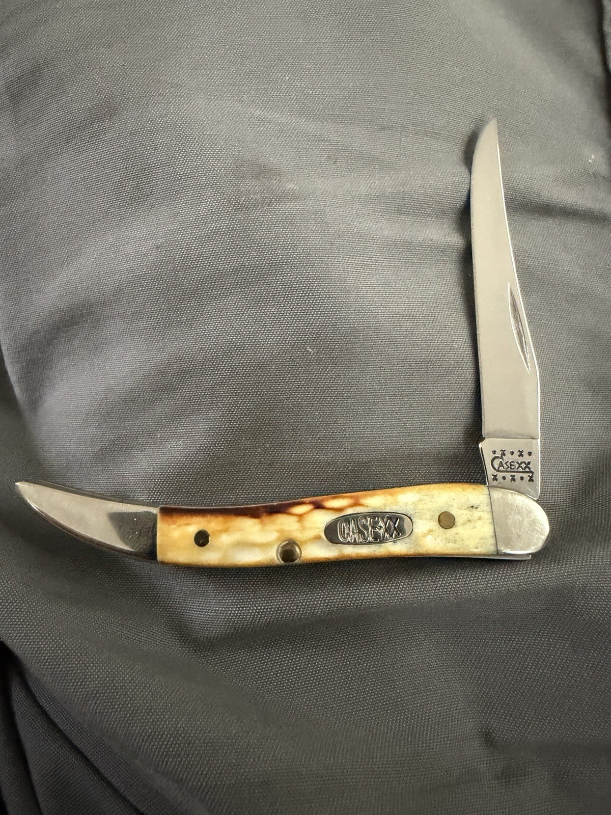 Item Number Case XX Knife 610096 SS BRNT White CC JGD BN
