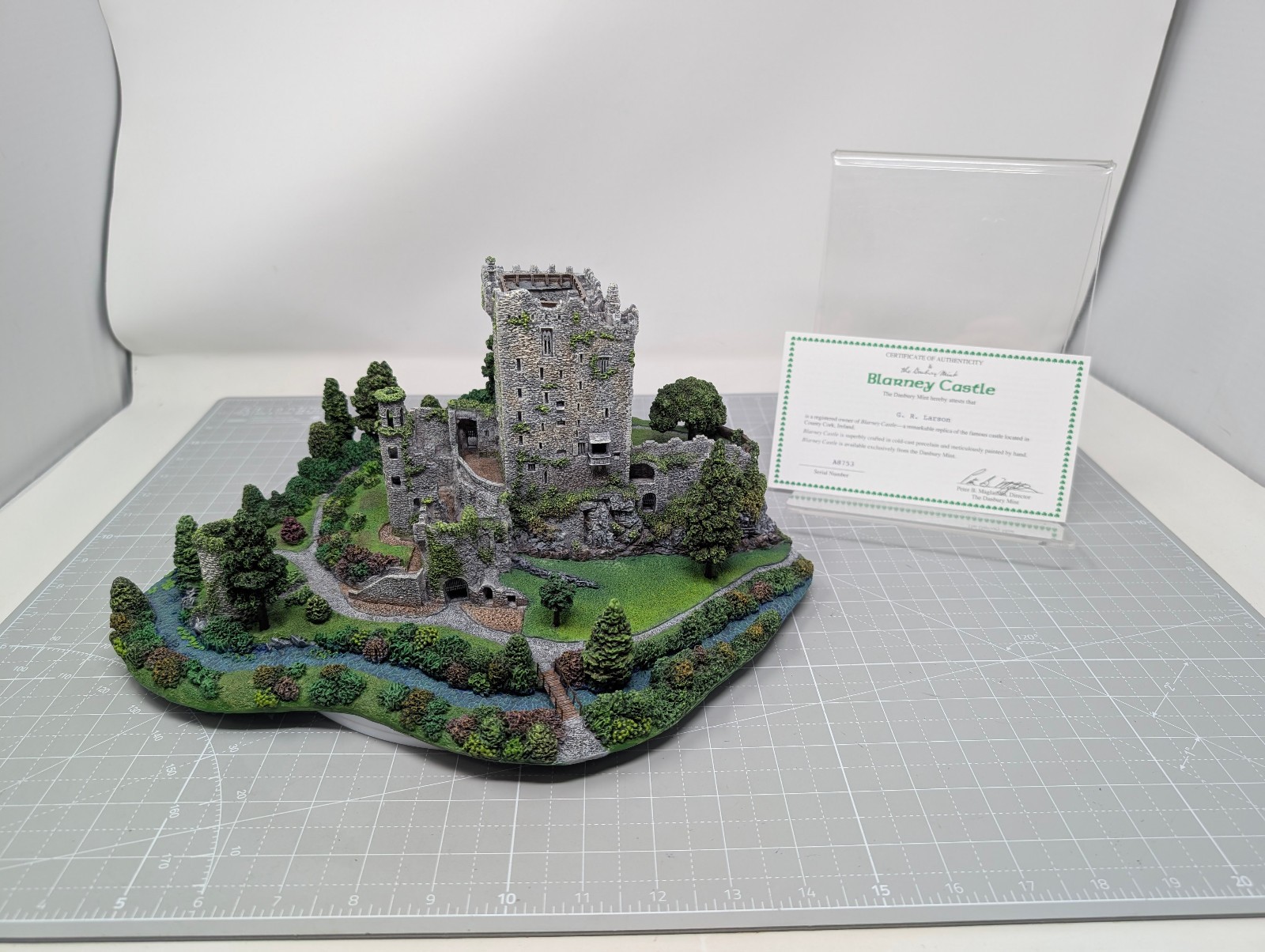 Vintage Danbury Mint Blarney Castle Ireland 3D replica Diorama miniature W/COA