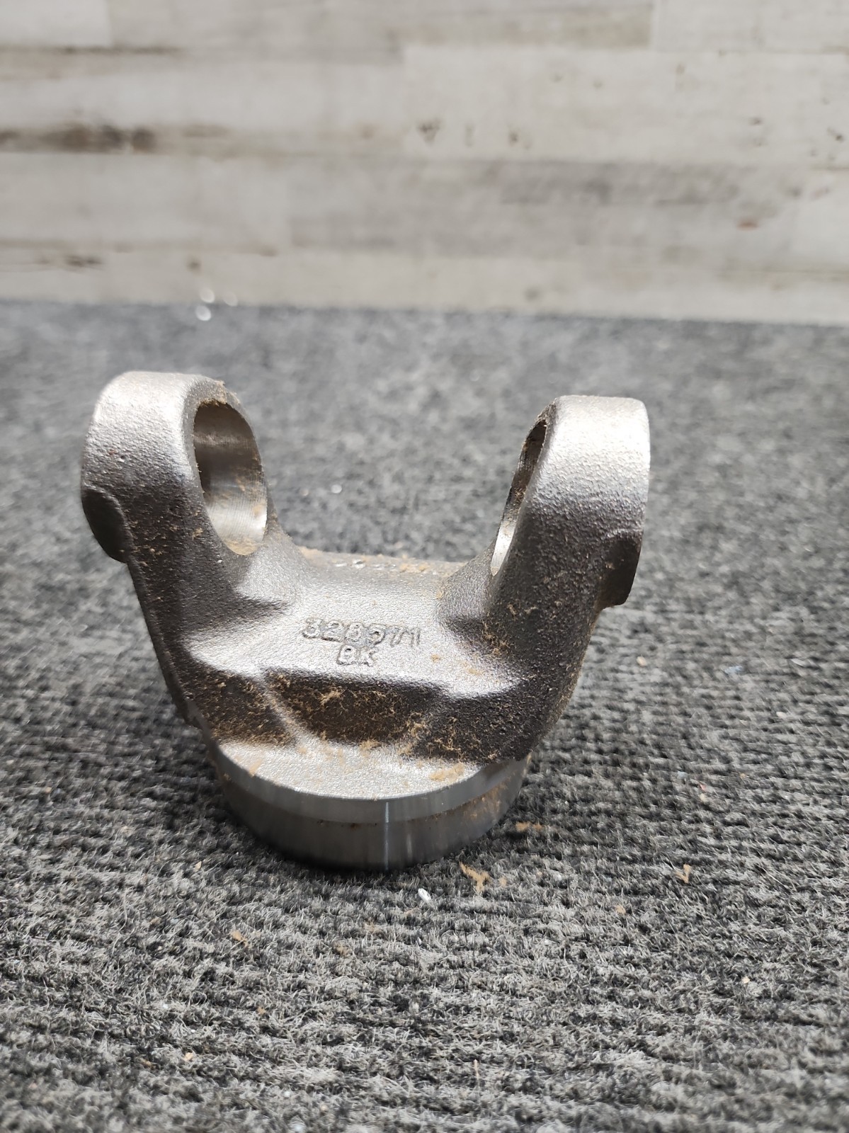 Strange Engineering U1670 Weld-On Driveshaft Yoke