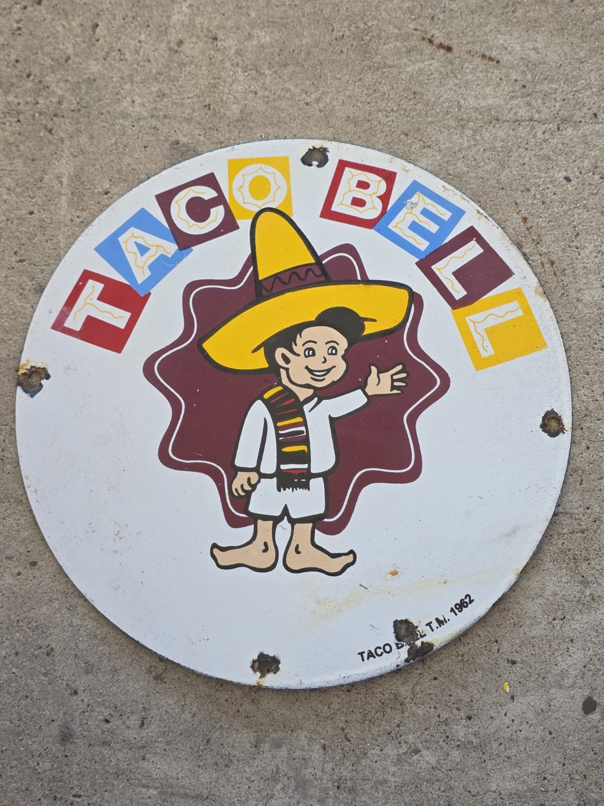 VINTAGE 1962 TACO BELL PORCELAIN SIGN. 12
